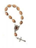 Różaniec 10 z relikwiarzem z Ziemią Świętą